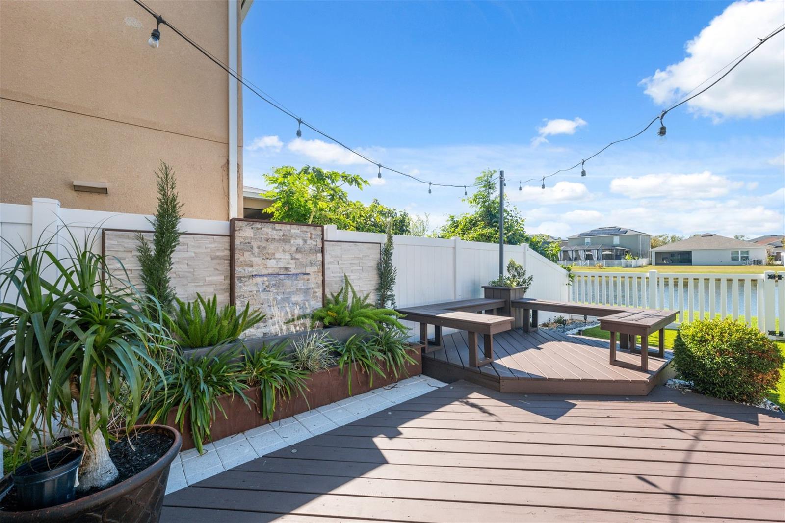 10721 SOUTHERN FOREST DR