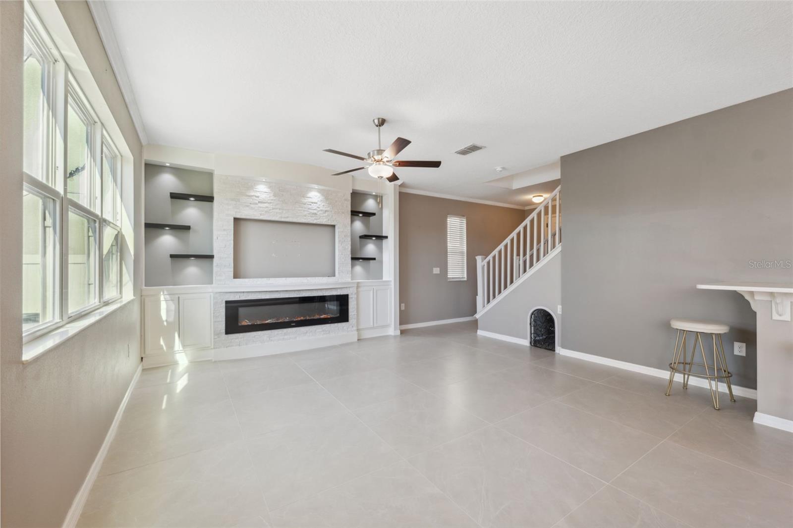 10721 SOUTHERN FOREST DR