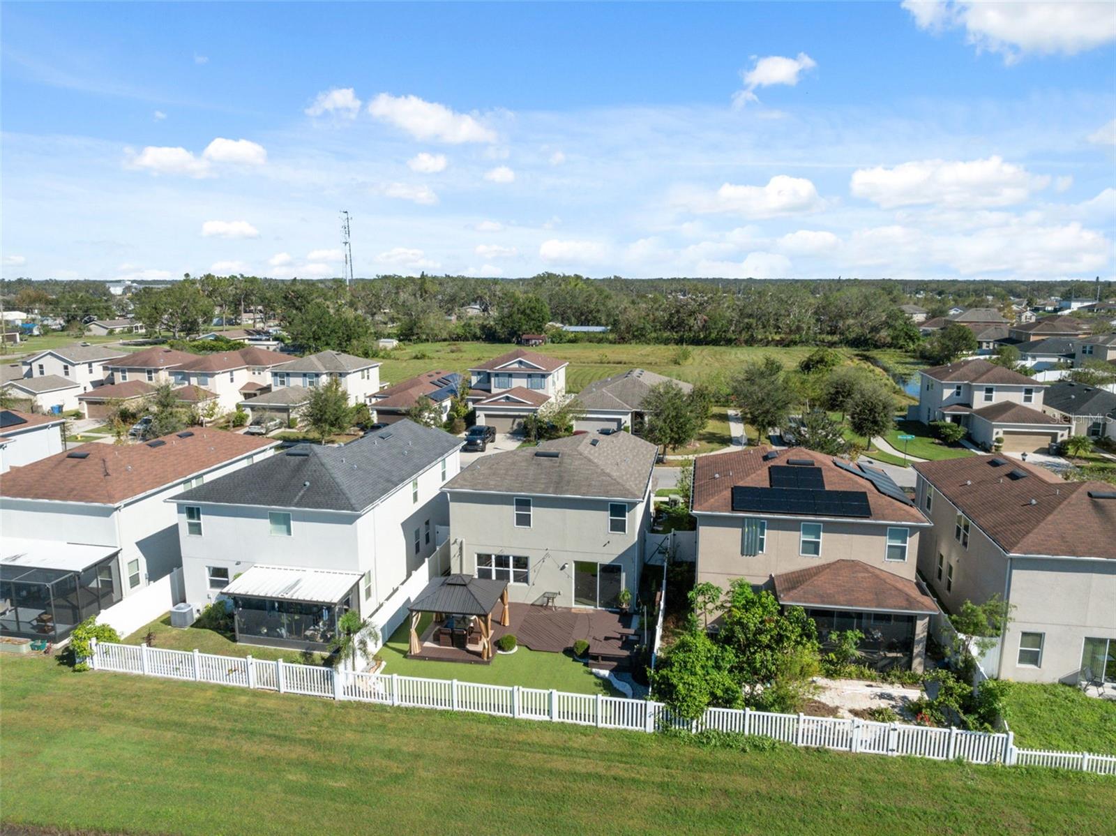 10721 SOUTHERN FOREST DR