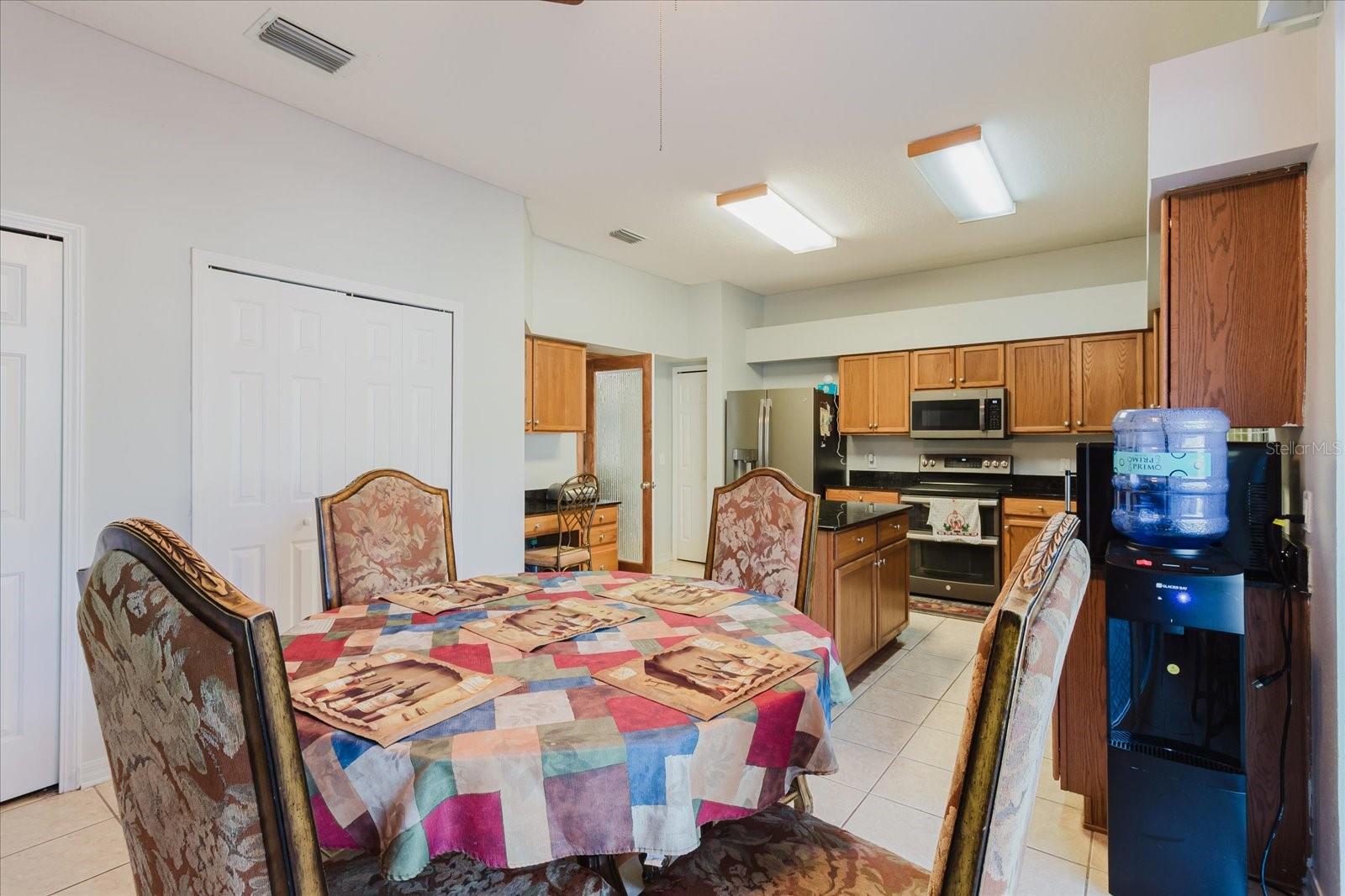 2717 AVON RIVER DR