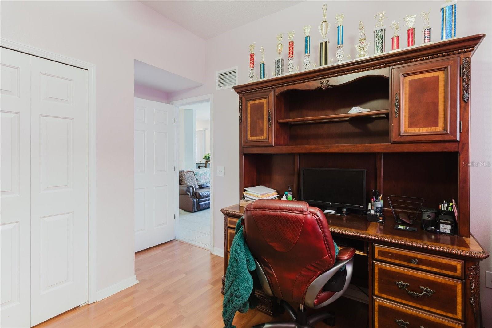 2717 AVON RIVER DR