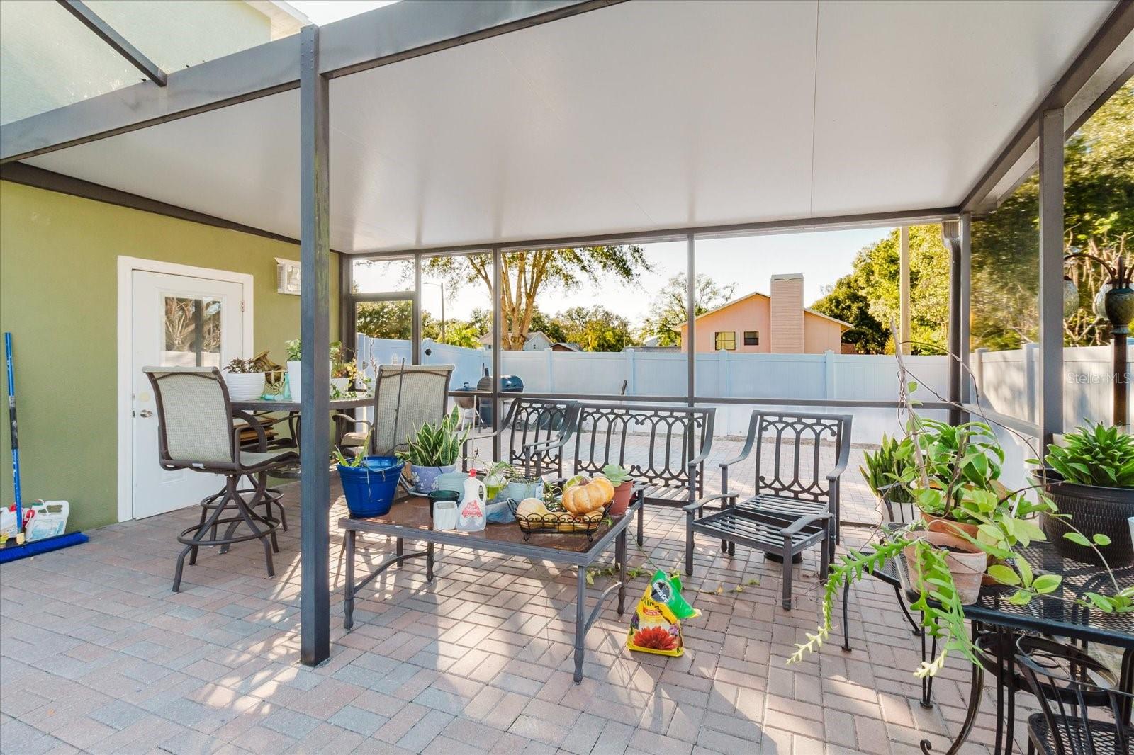 2717 AVON RIVER DR