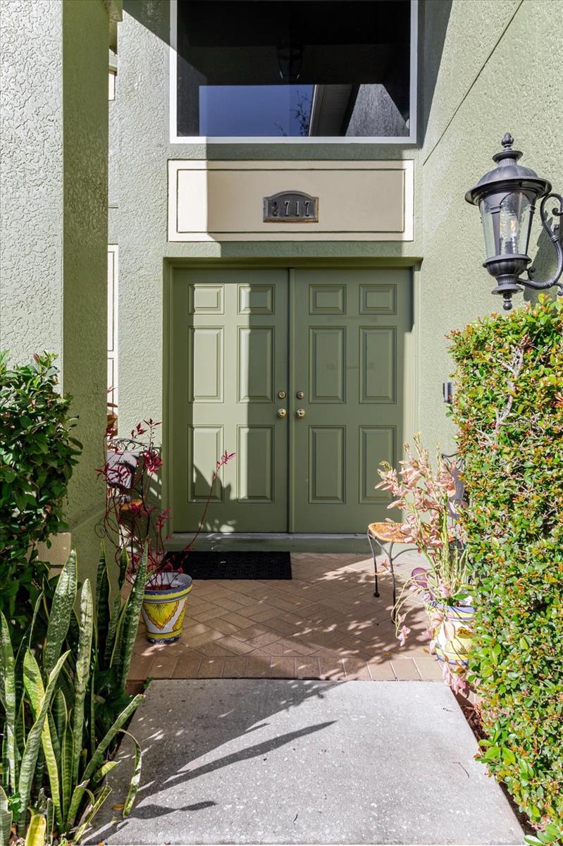 2717 AVON RIVER DR