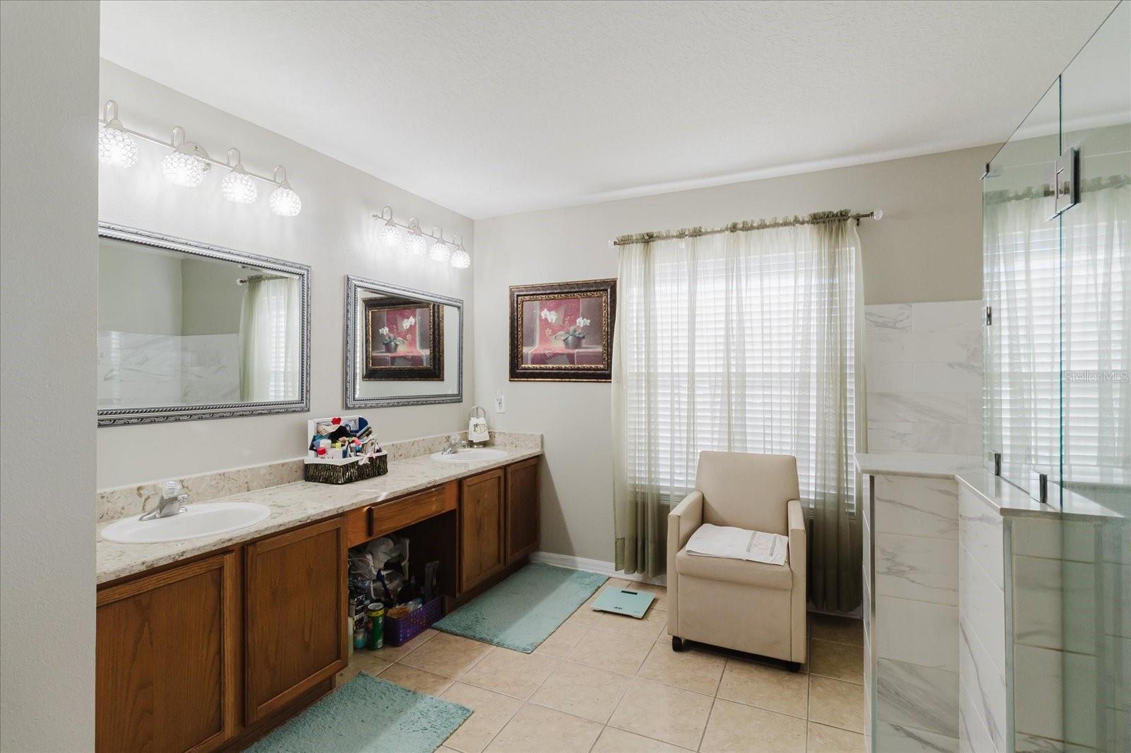 2717 AVON RIVER DR