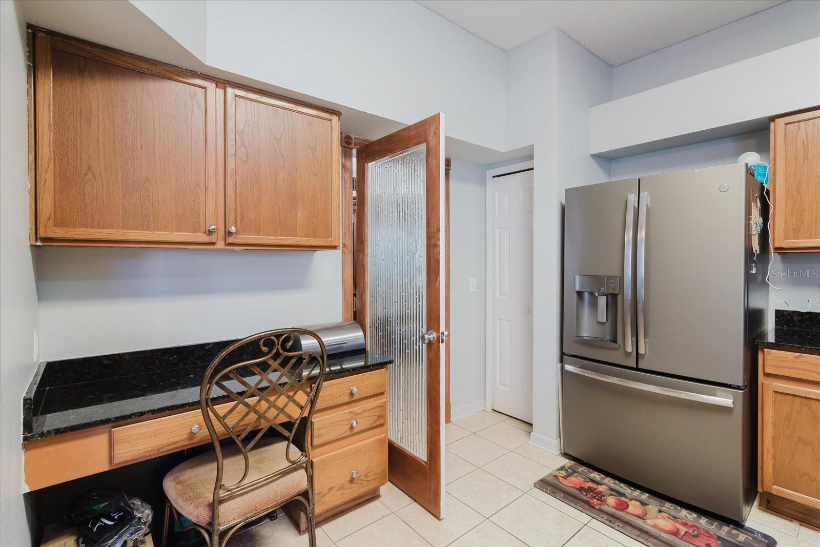 2717 AVON RIVER DR