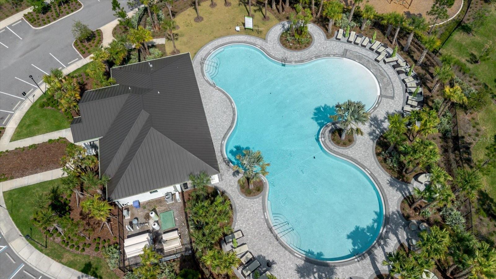 2812 GUMBO LIMBO DR