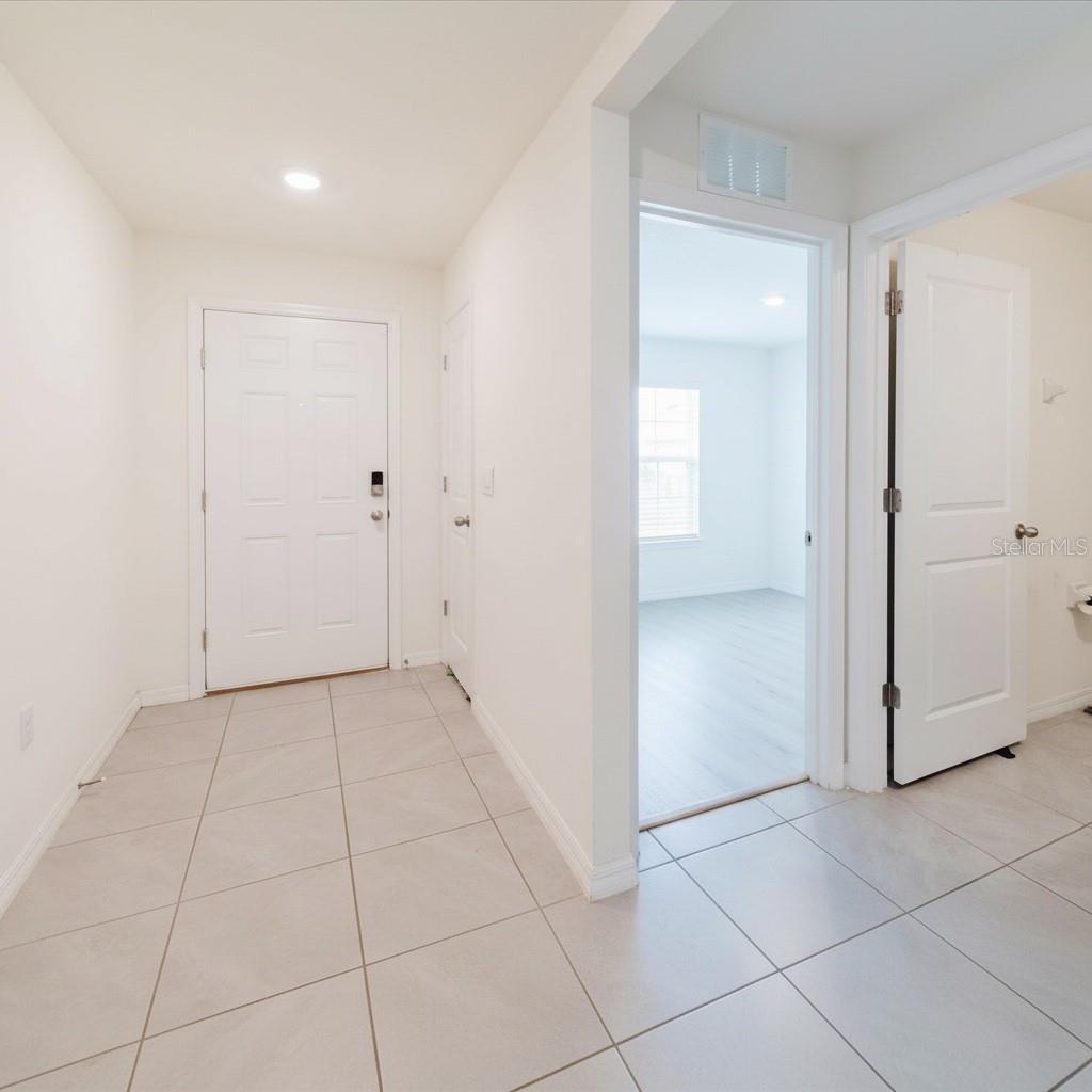 2812 GUMBO LIMBO DR