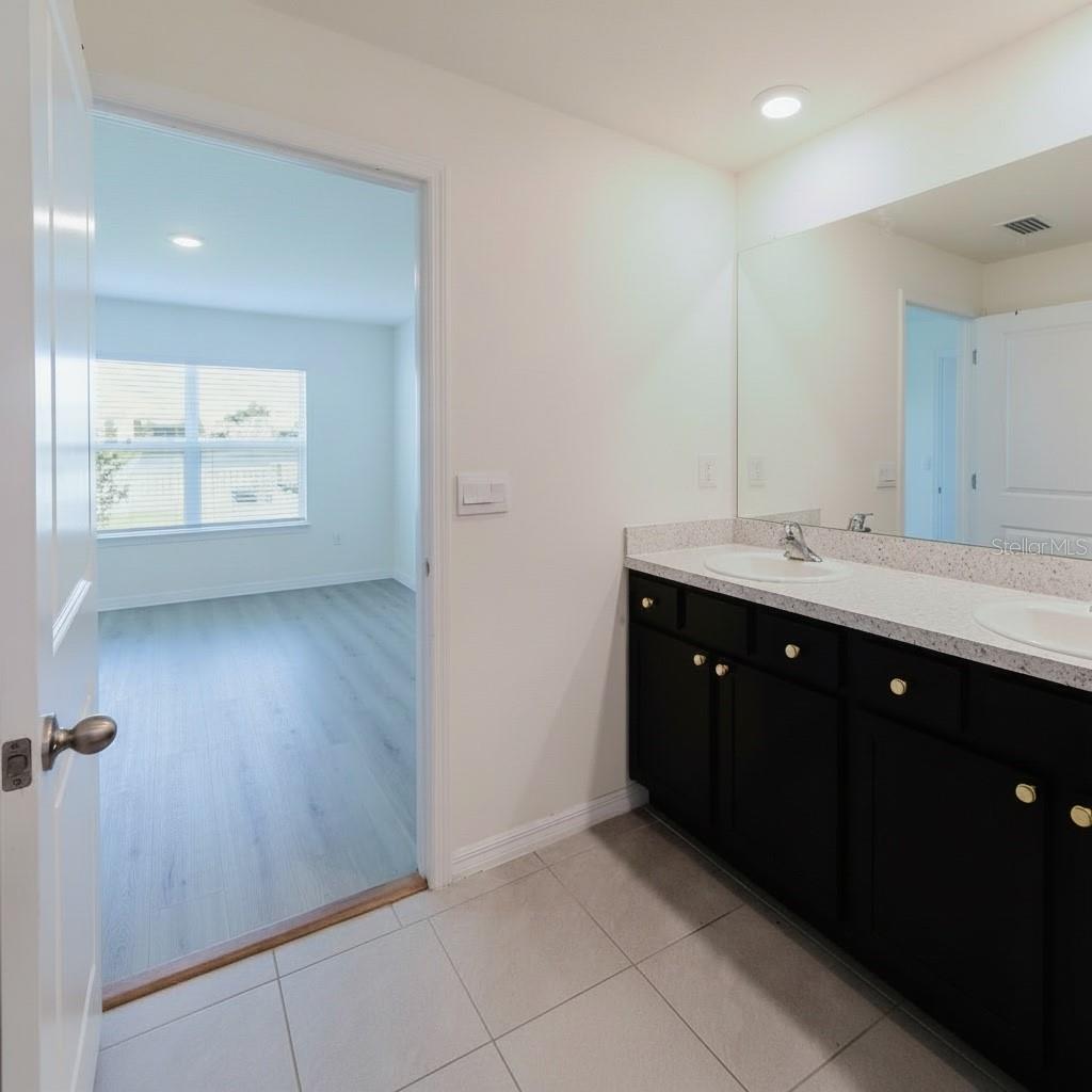 2812 GUMBO LIMBO DR