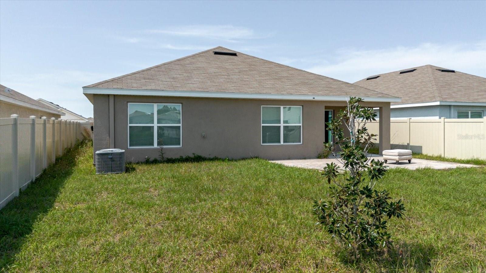 2812 GUMBO LIMBO DR