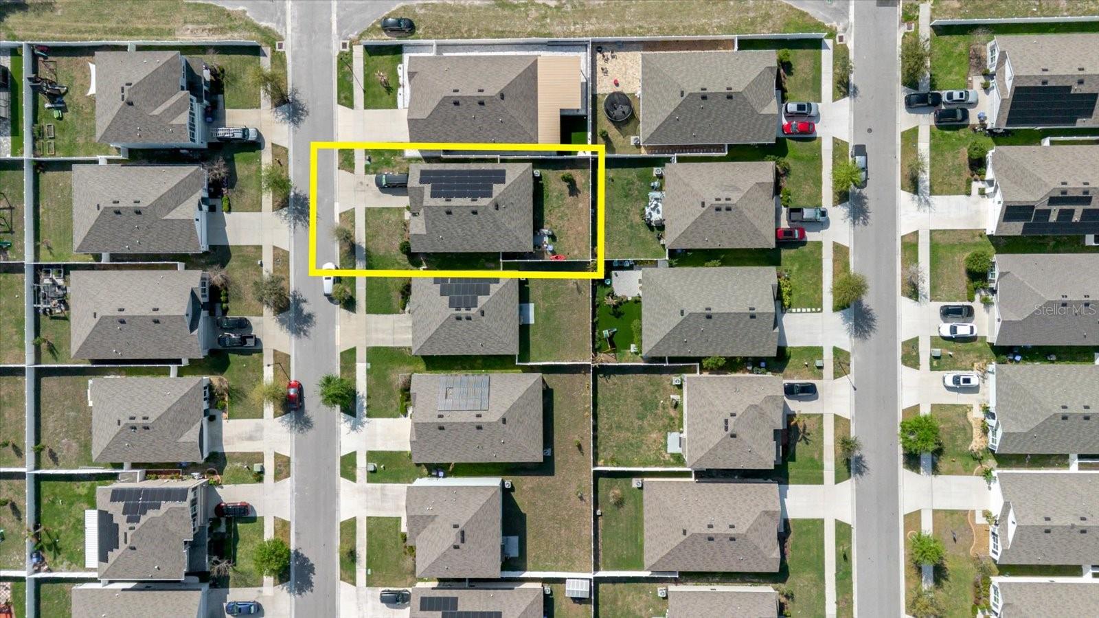 10206 GOLDEN LIGHT CT