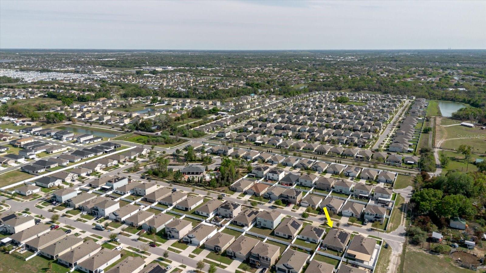 10206 GOLDEN LIGHT CT