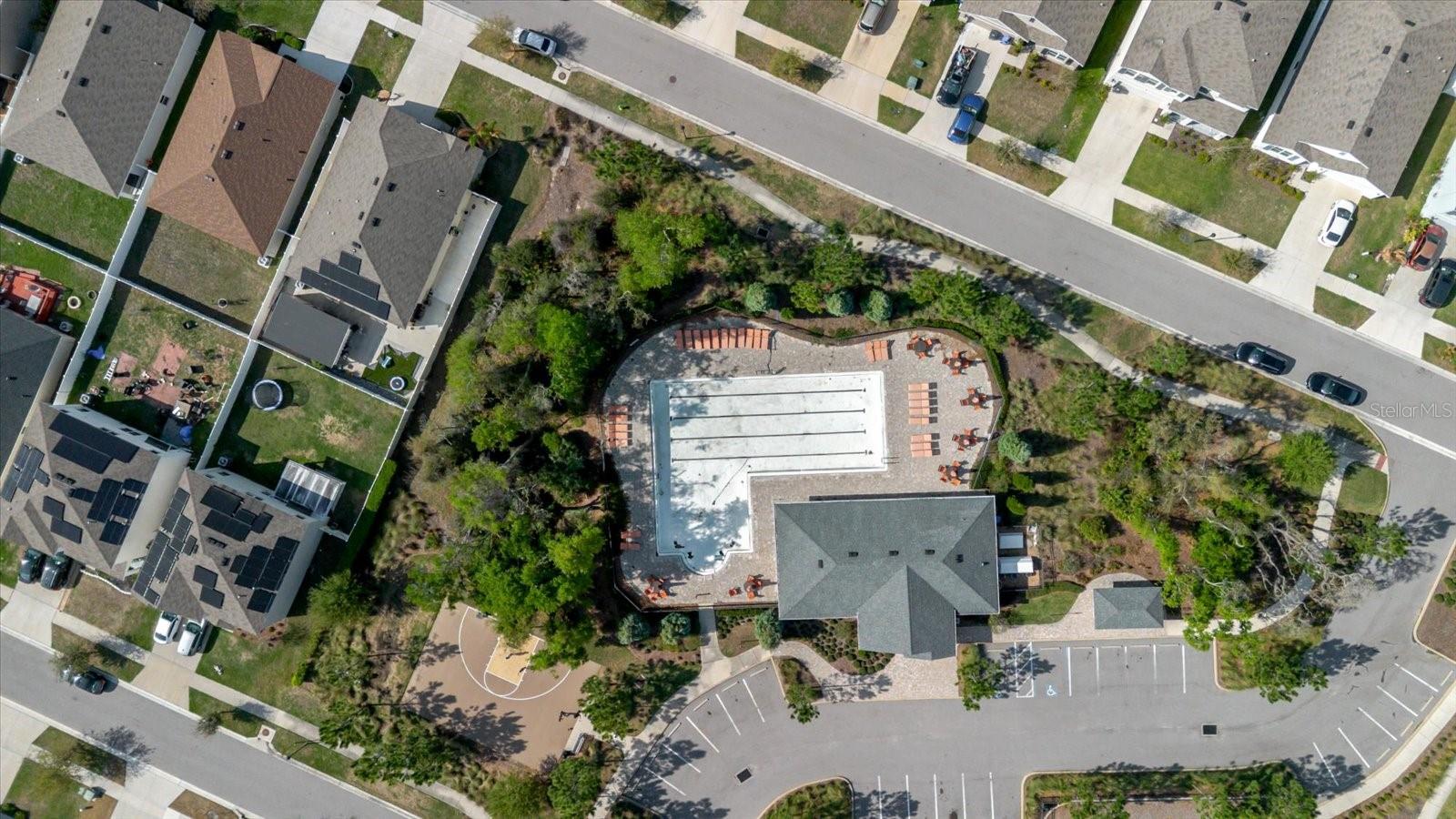 10206 GOLDEN LIGHT CT