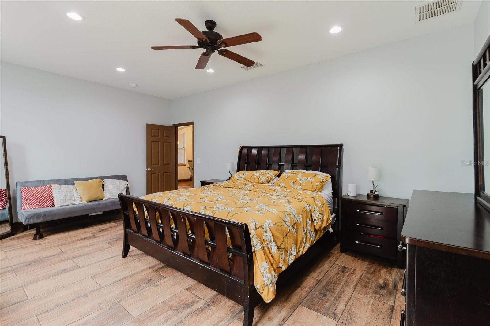 2603 BISMARK DR