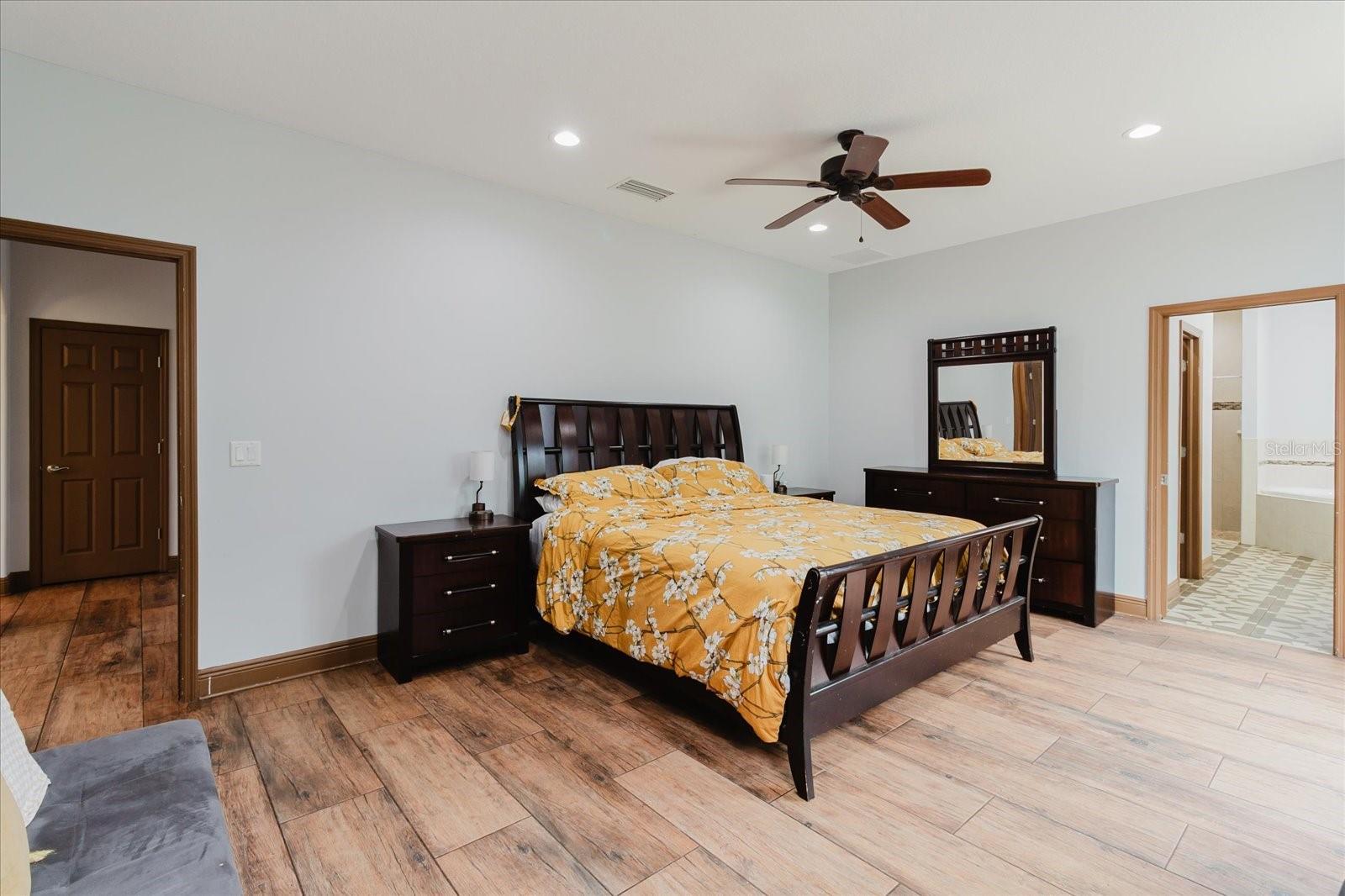 2603 BISMARK DR