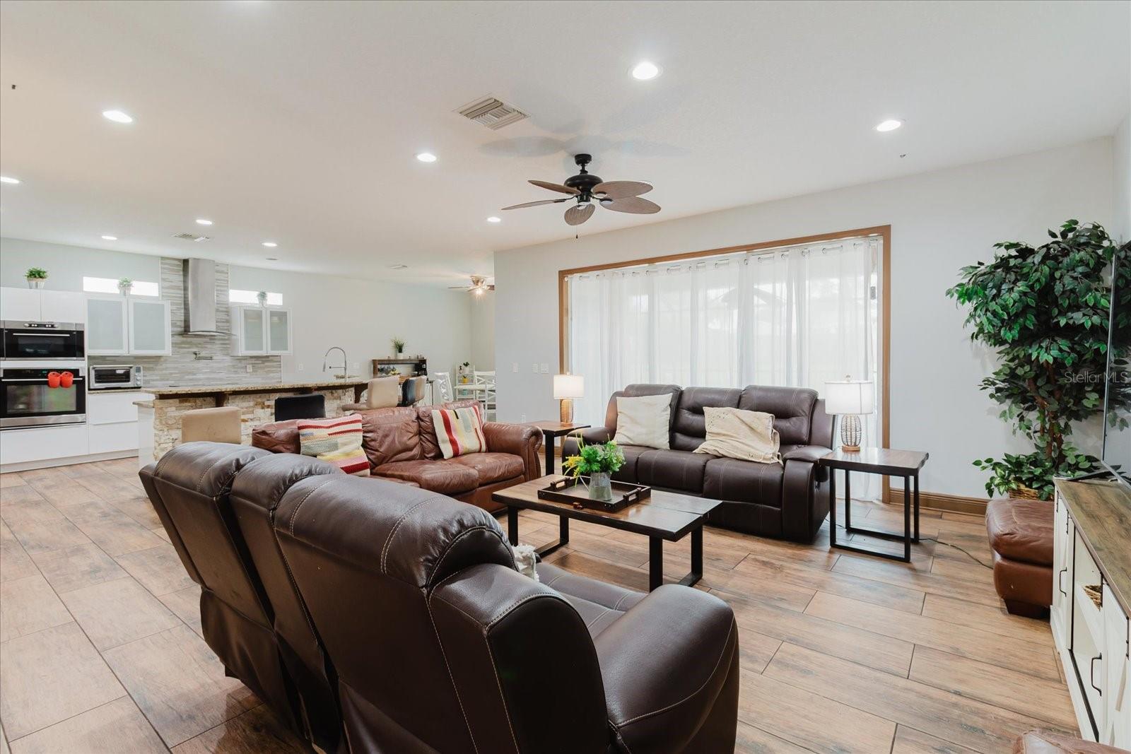 2603 BISMARK DR