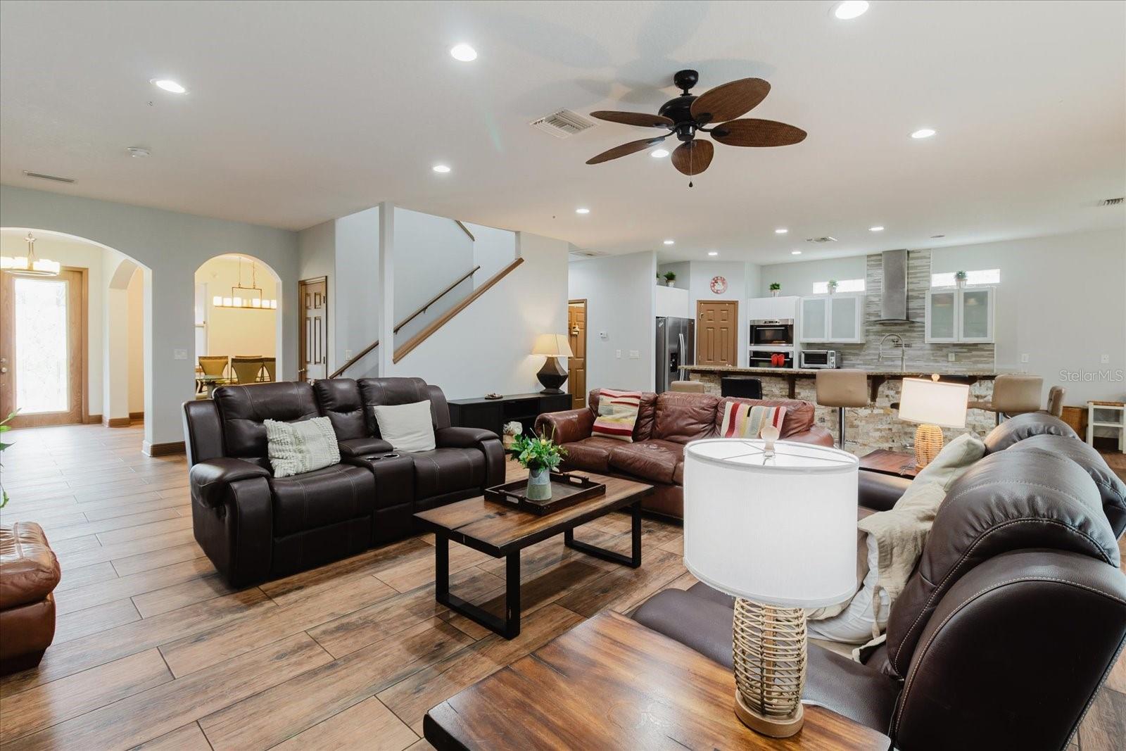 2603 BISMARK DR