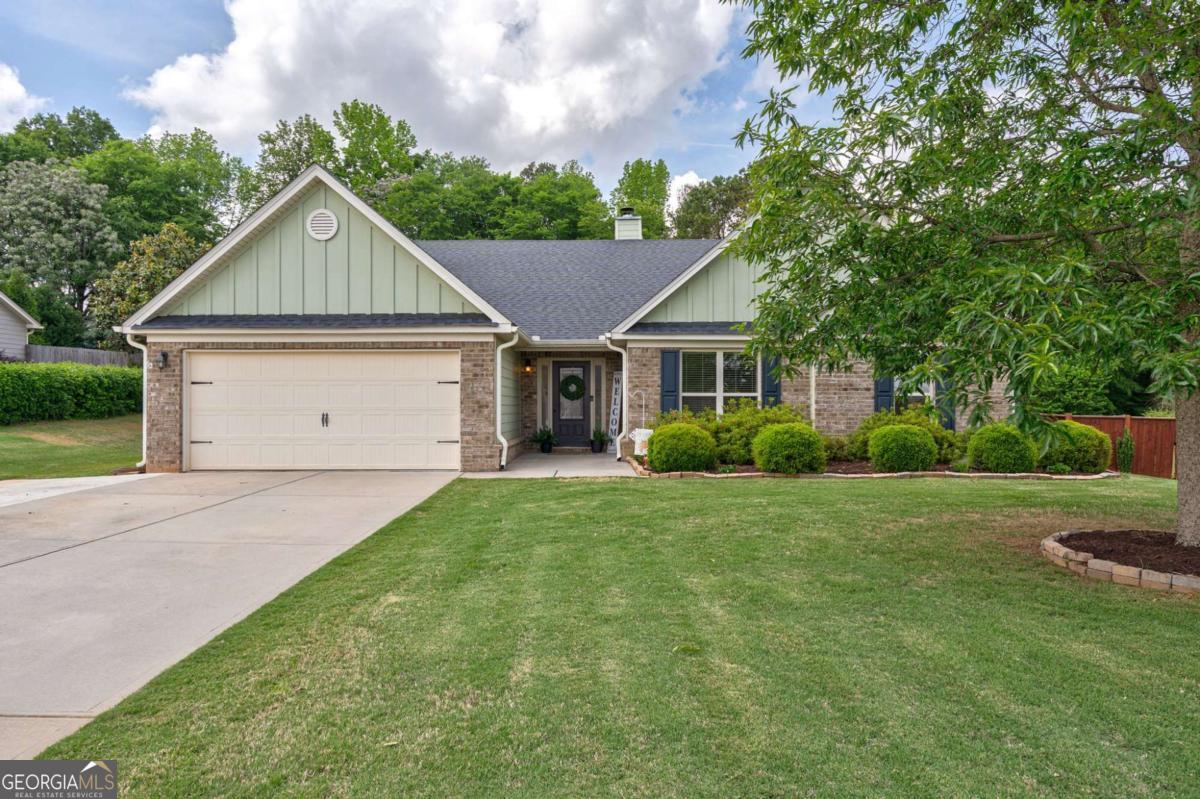 645 Lake Vista Drive