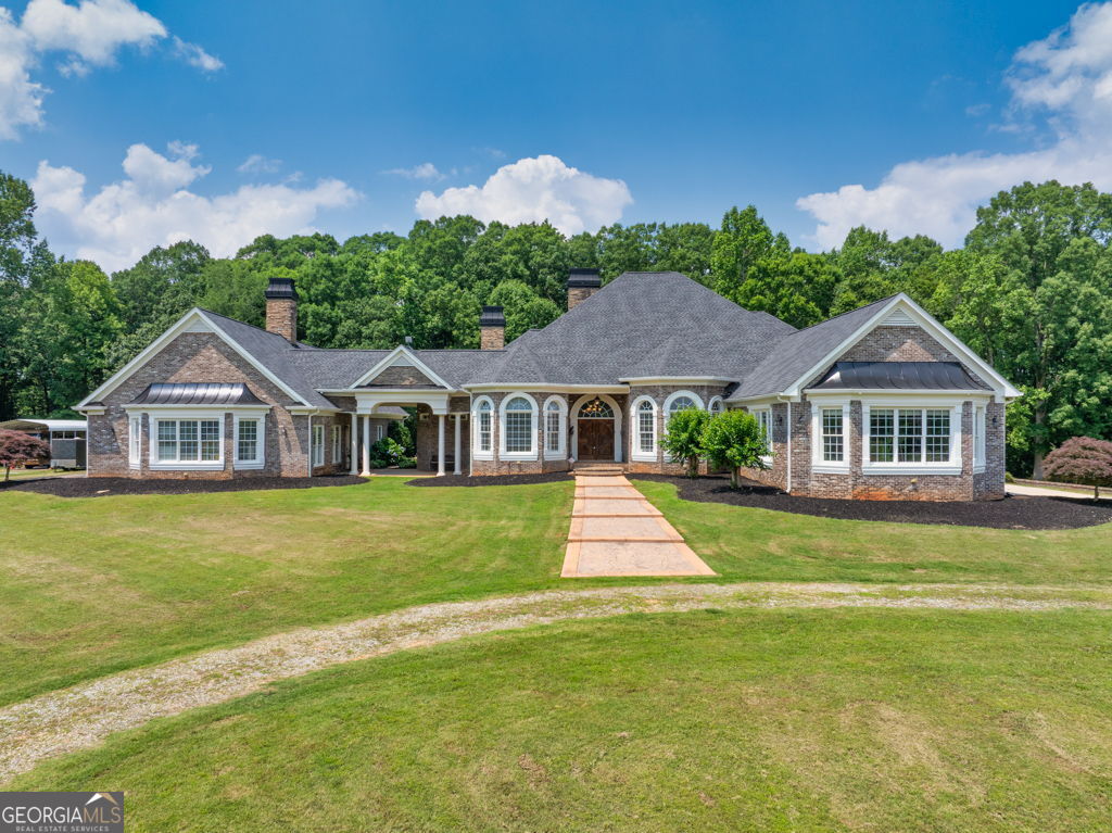 146 Chateau Way