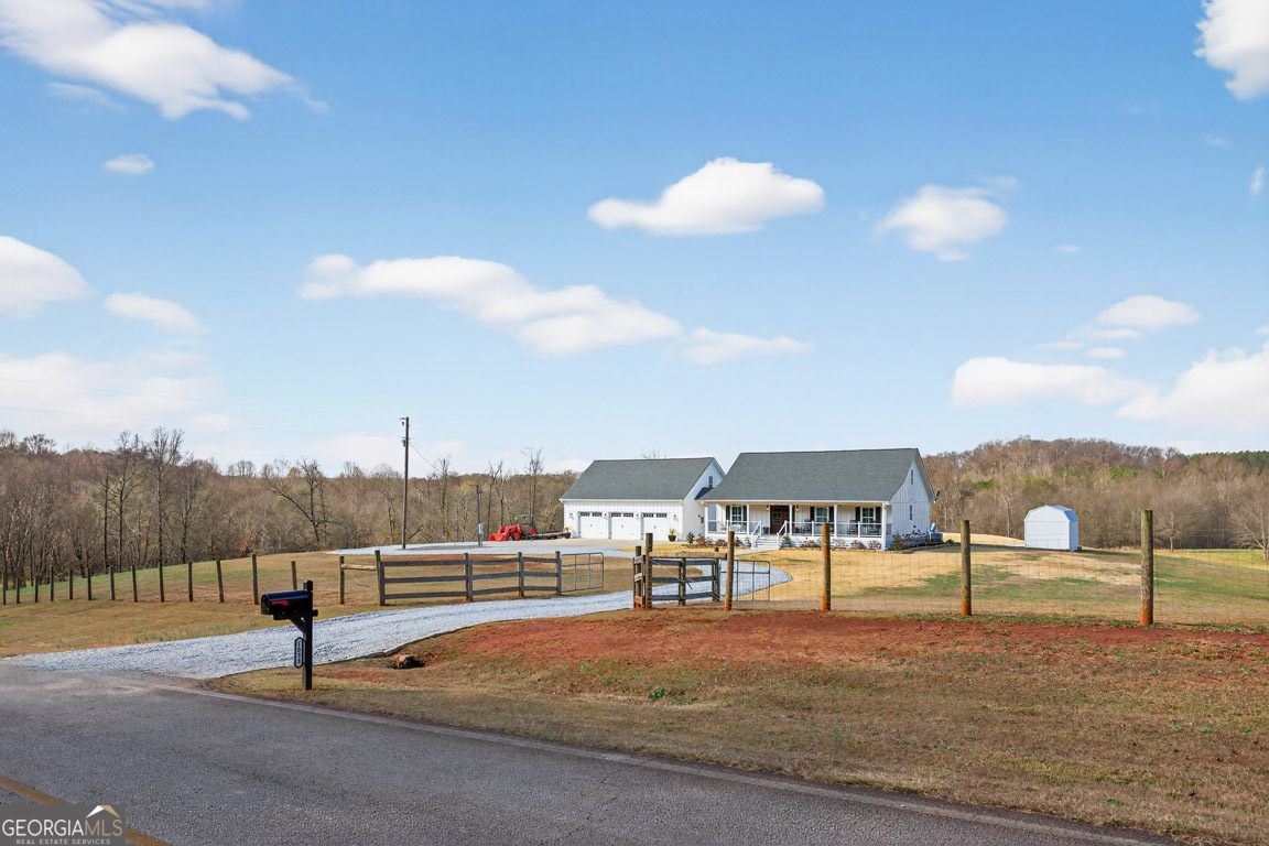 1035 McFarlin Bridge Road