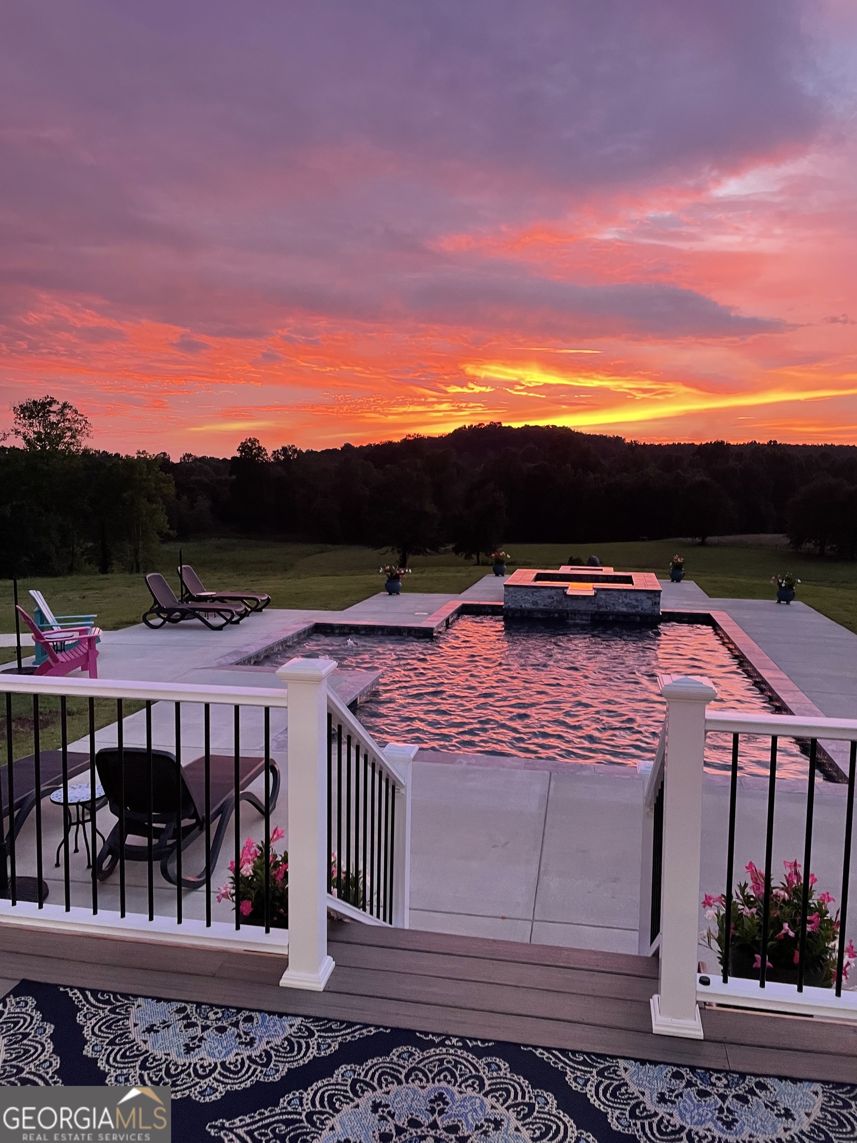 1035 McFarlin Bridge Road