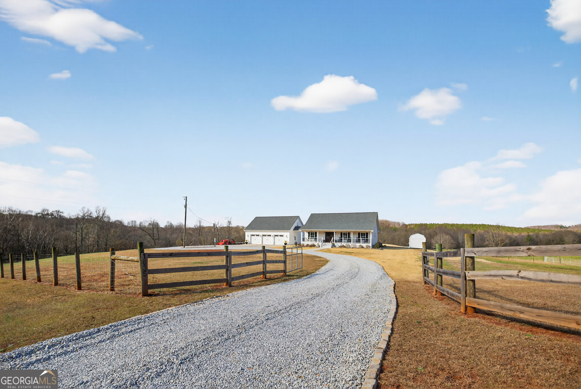 1035 McFarlin Bridge Road