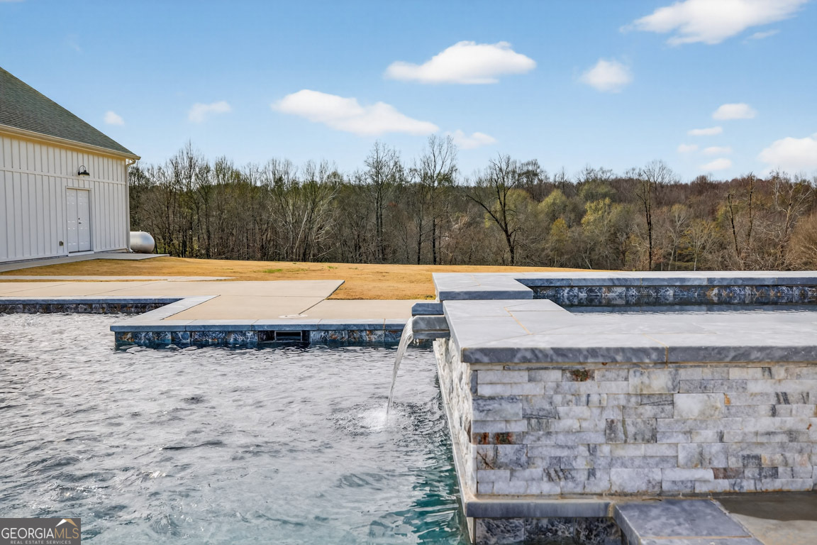 1035 McFarlin Bridge Road