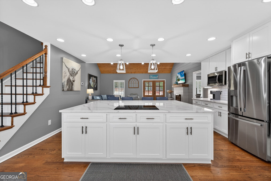 1035 McFarlin Bridge Road