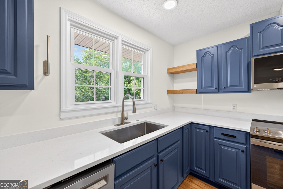 942 Powderbag Creek Road