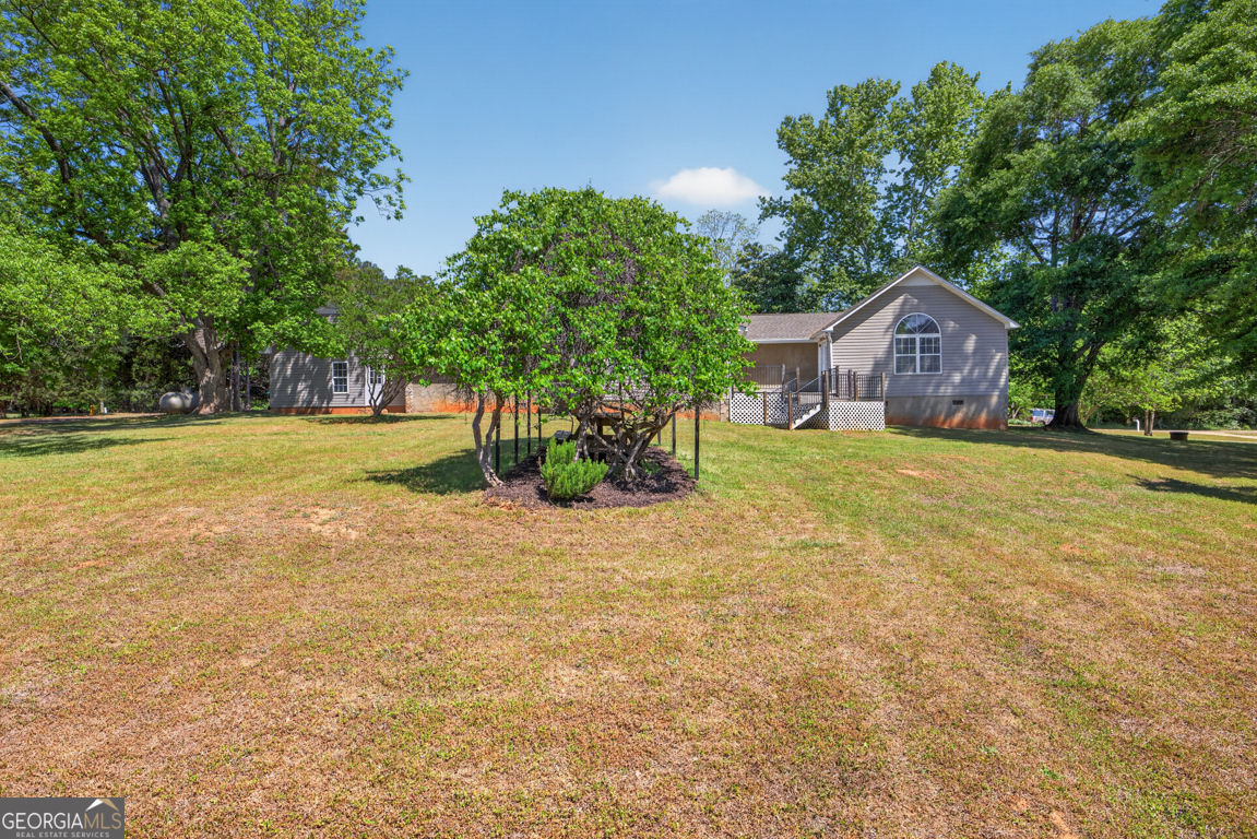 942 Powderbag Creek Road