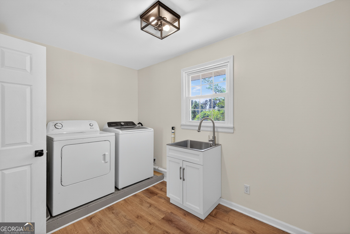 942 Powderbag Creek Road