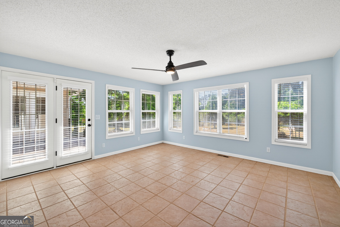 942 Powderbag Creek Road