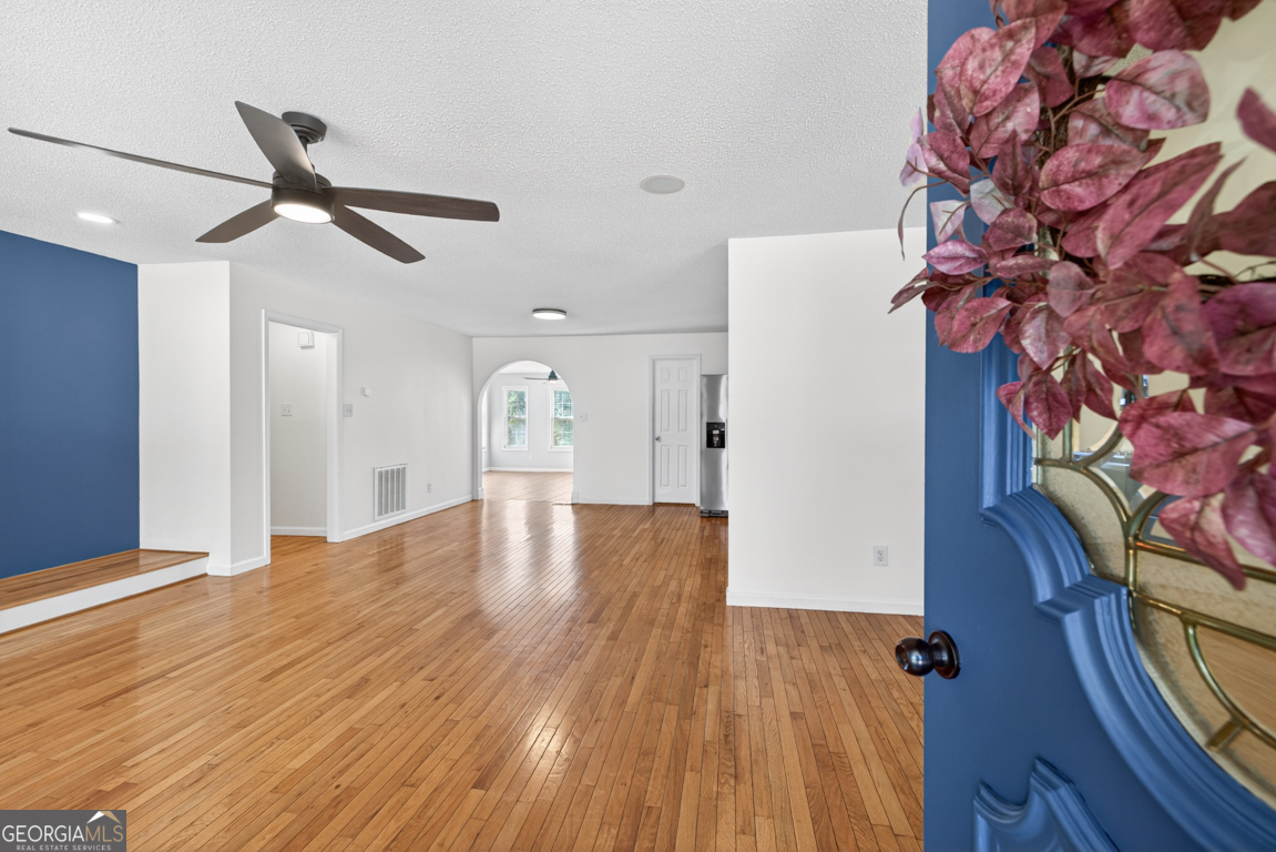 942 Powderbag Creek Road