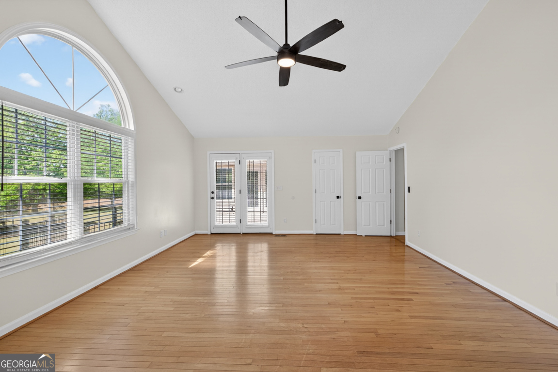 942 Powderbag Creek Road