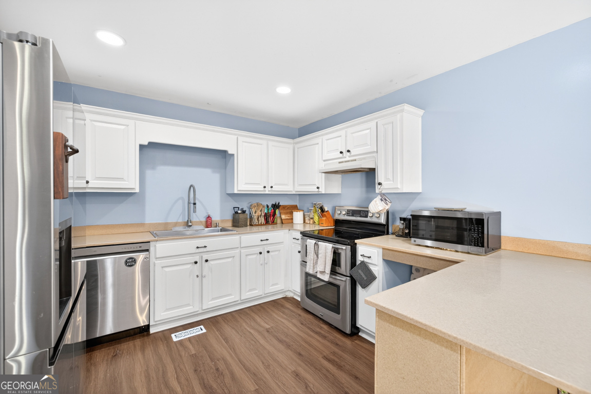 386 Ridgewood Drive