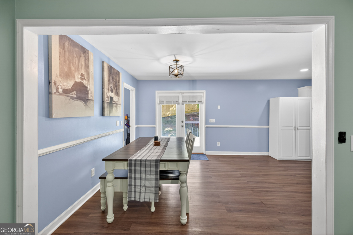 386 Ridgewood Drive