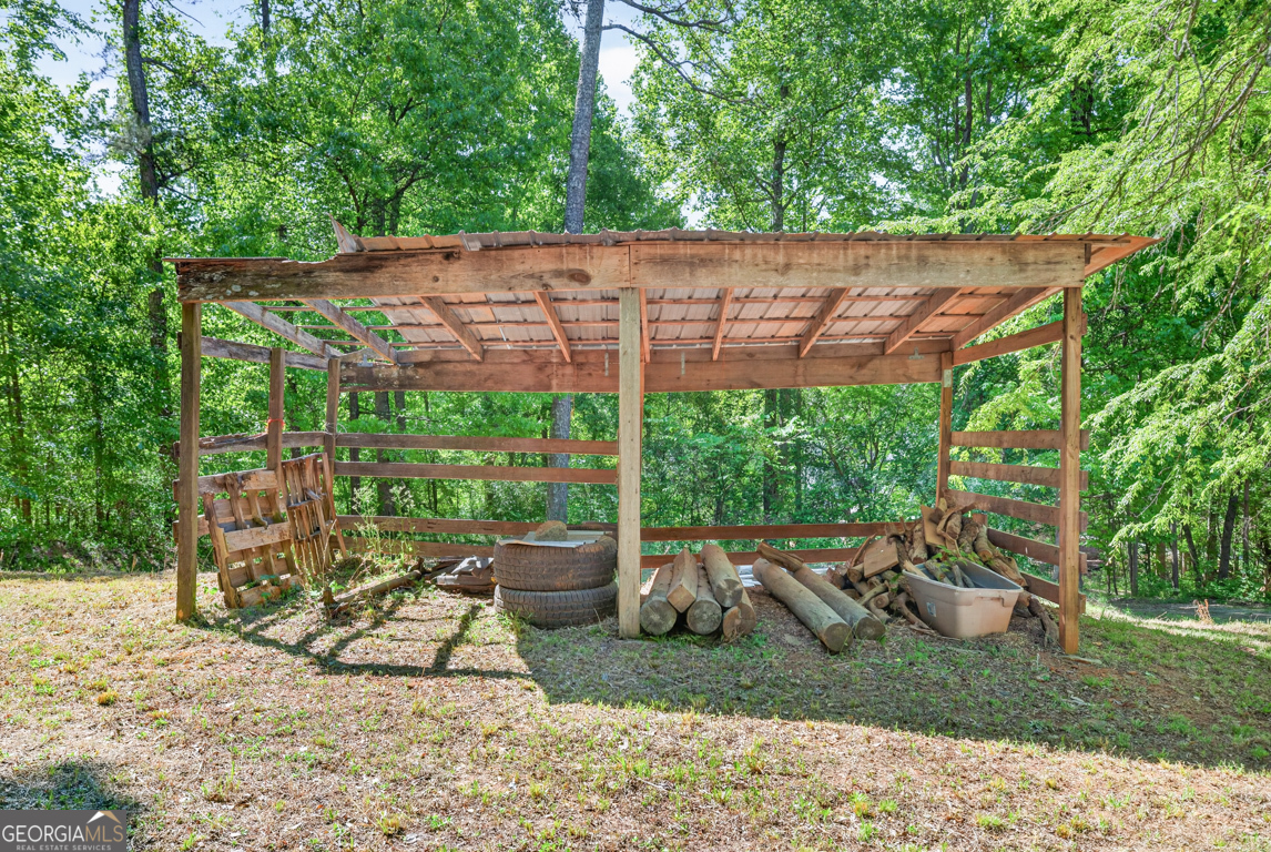 386 Ridgewood Drive