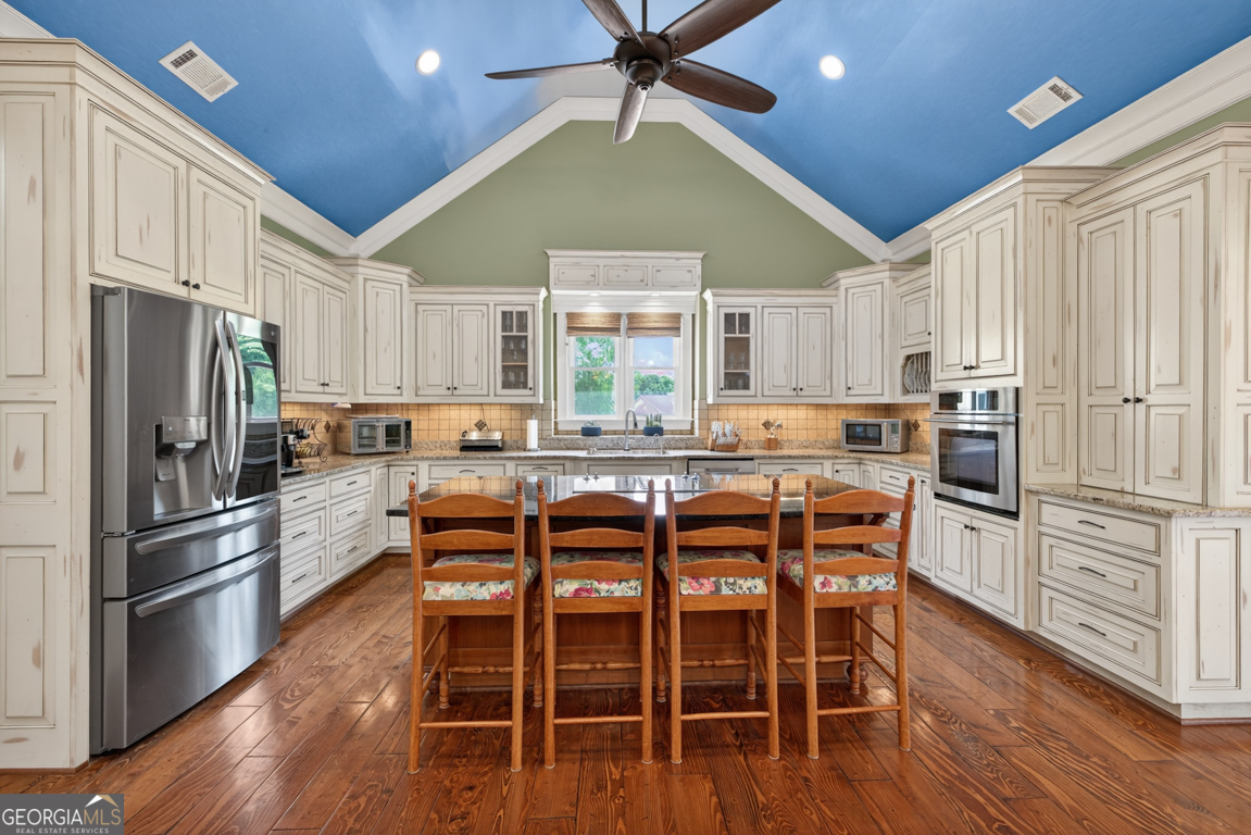 543 Scales Creek Road