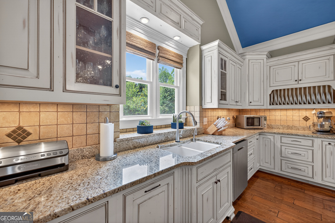 543 Scales Creek Road