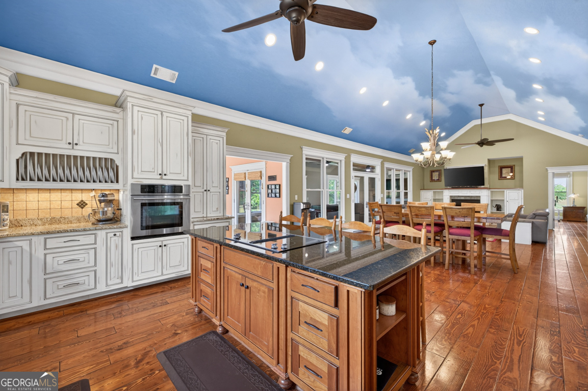 543 Scales Creek Road