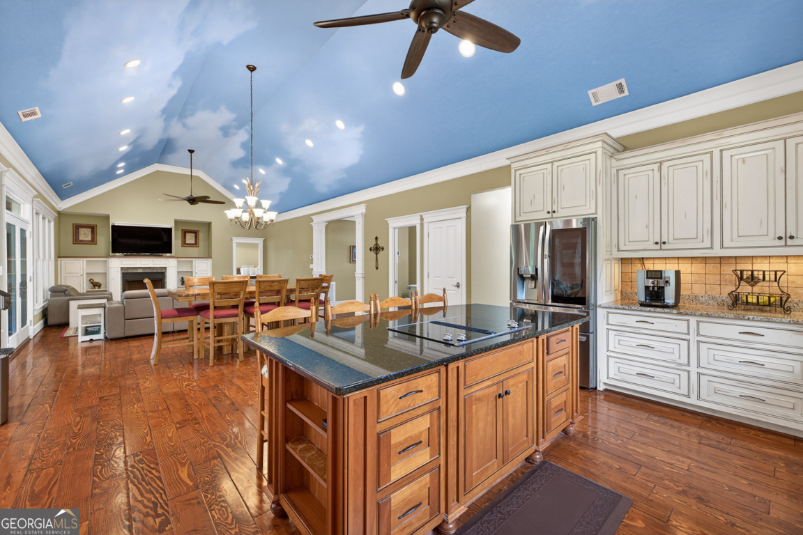 543 Scales Creek Road