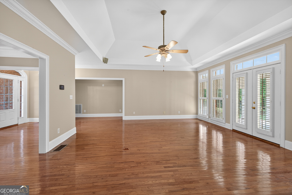 301 Oak Ridge Drive