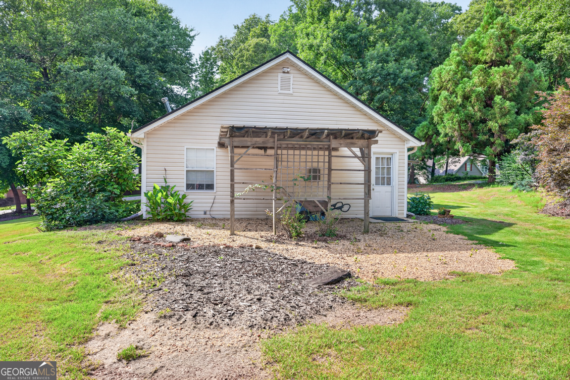 301 Oak Ridge Drive