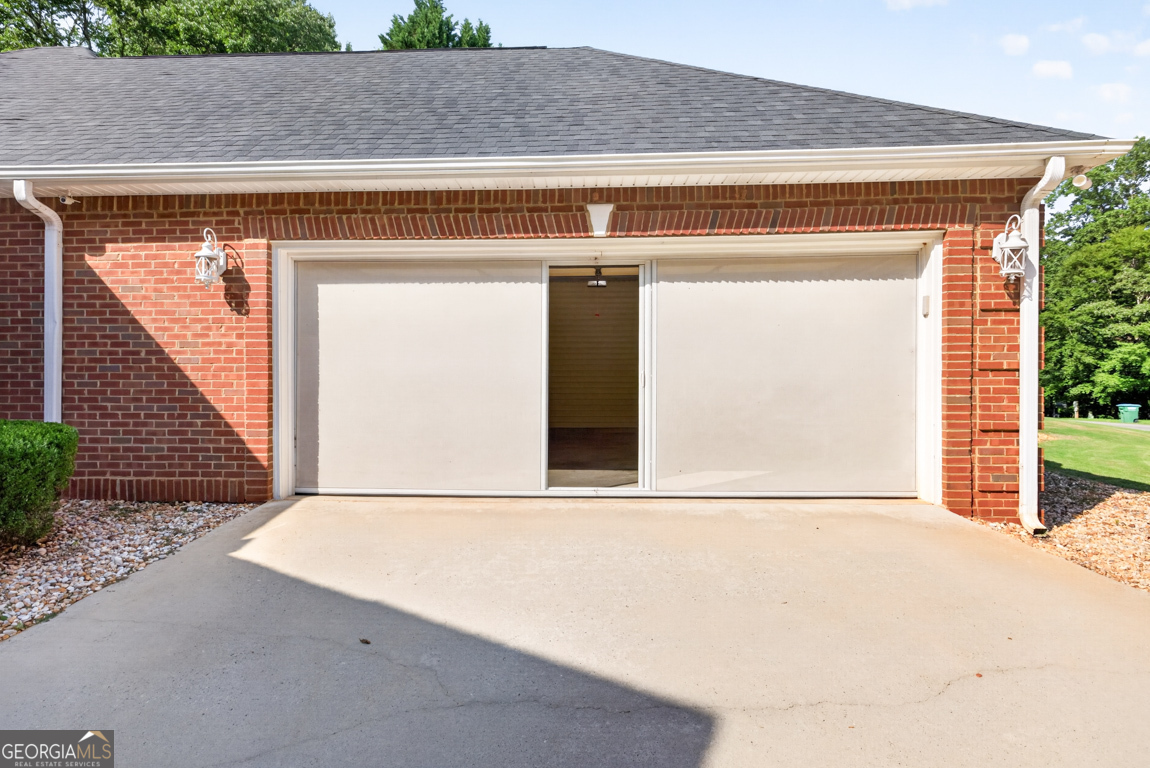 301 Oak Ridge Drive