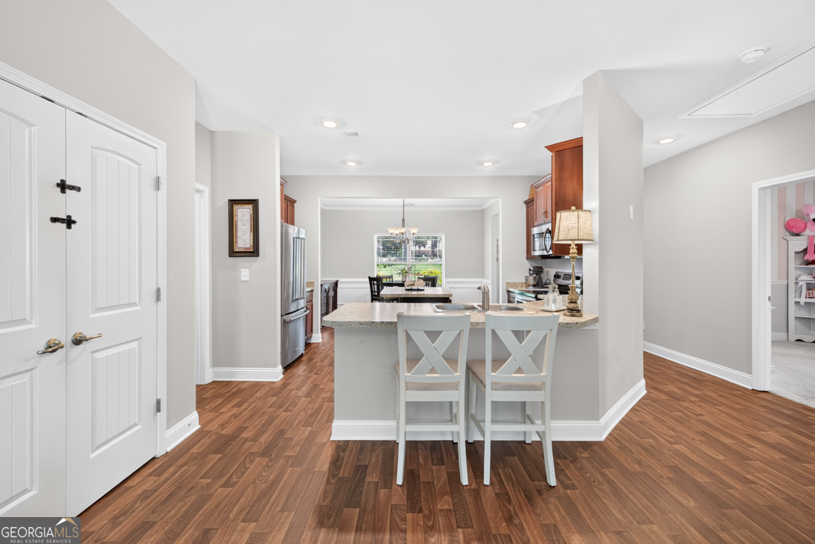 517 Forest Path