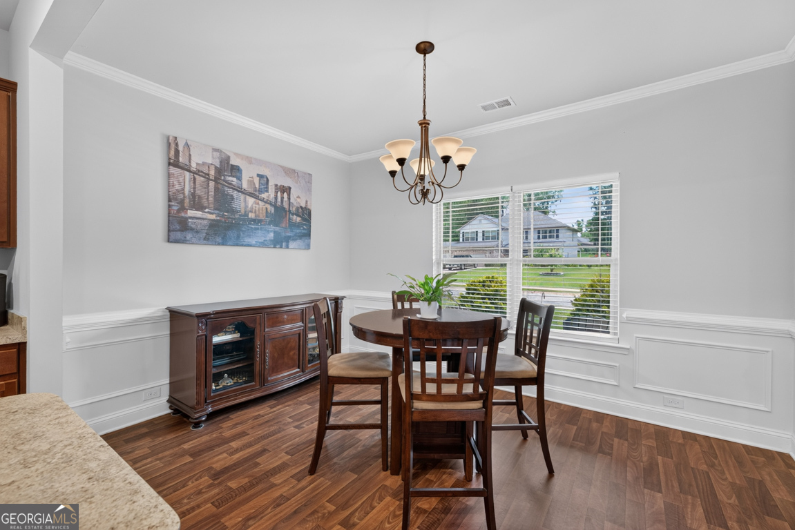517 Forest Path