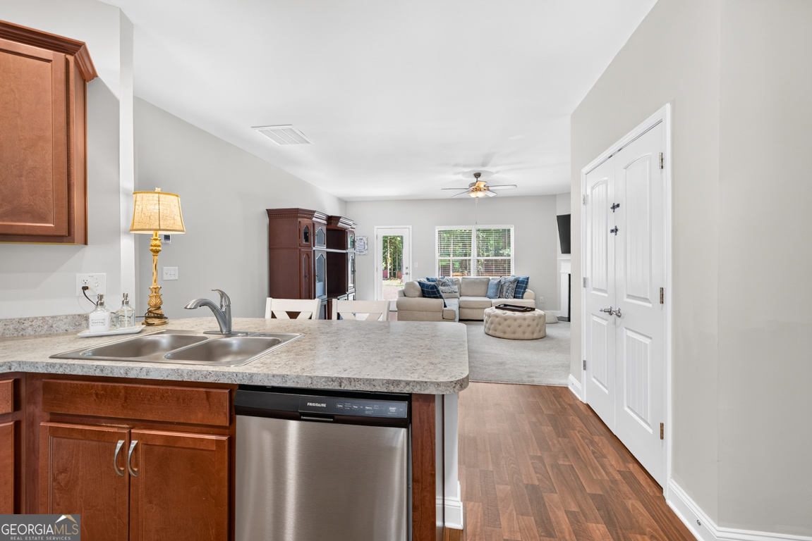 517 Forest Path