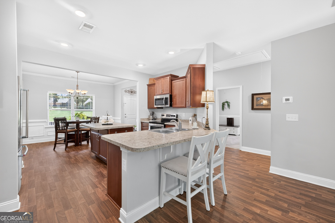 517 Forest Path