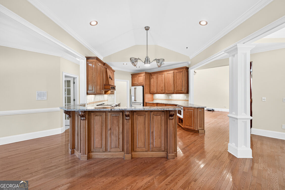 1077 Scales Creek Road