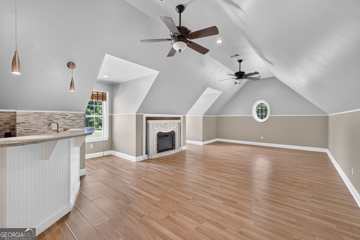 1077 Scales Creek Road