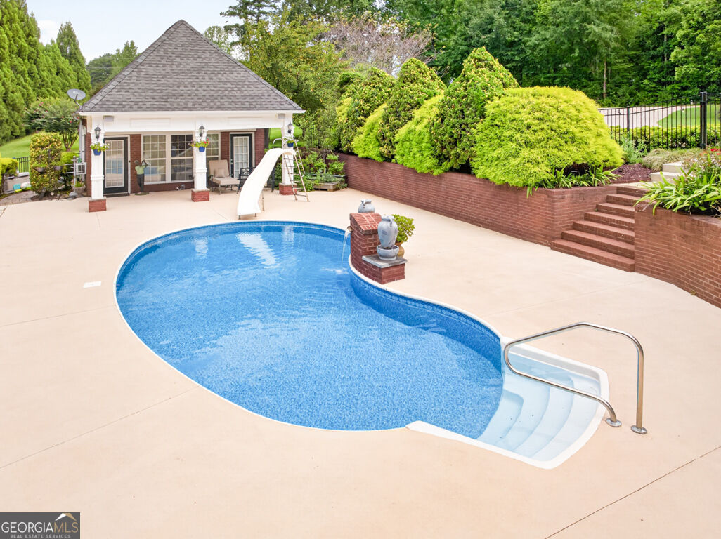 1077 Scales Creek Road